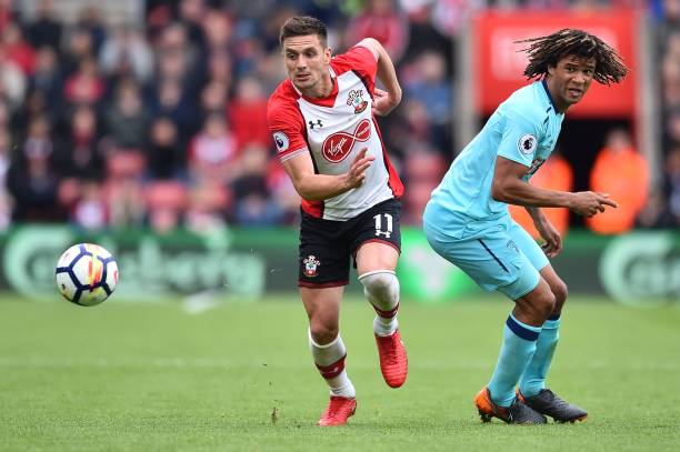 探索这两位 探索这两位